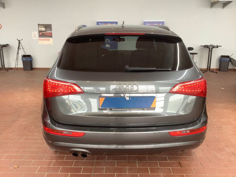 Audi Q5 2.0 TDI quattro 2011 – снимка 7