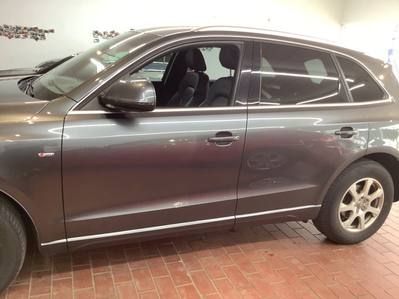 Audi Q5 2.0 TDI quattro 2011 – снимка 4