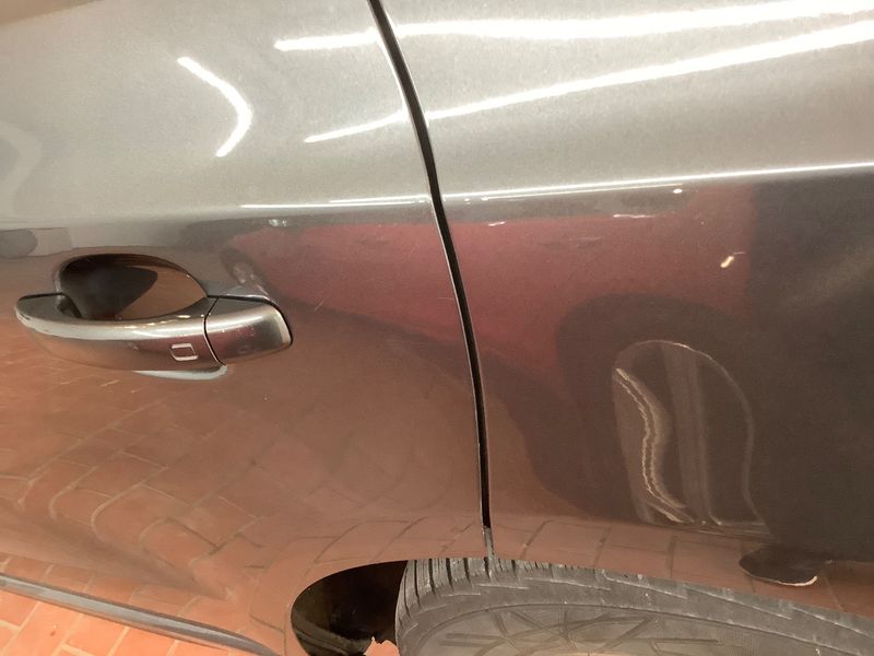 Audi Q5 2.0 TDI quattro 2011 – снимка 30
