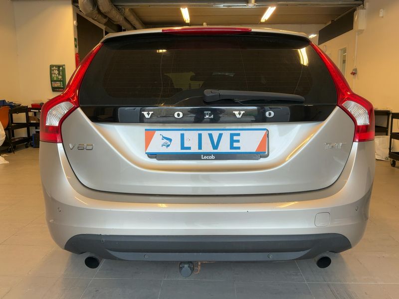 Volvo V60 1.6 T4F Momentum 2012 – снимка 7