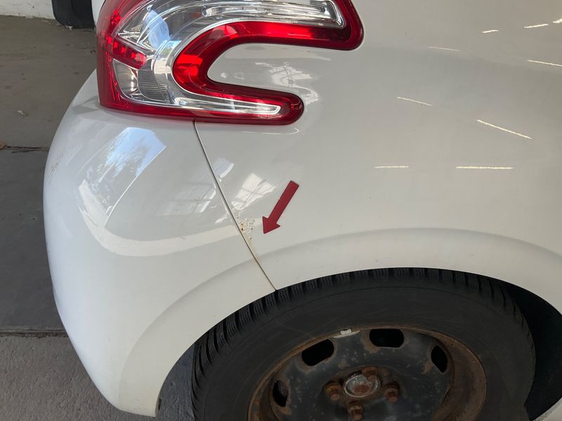 Peugeot 208 1.6 HDi Style 2015 – снимка 25