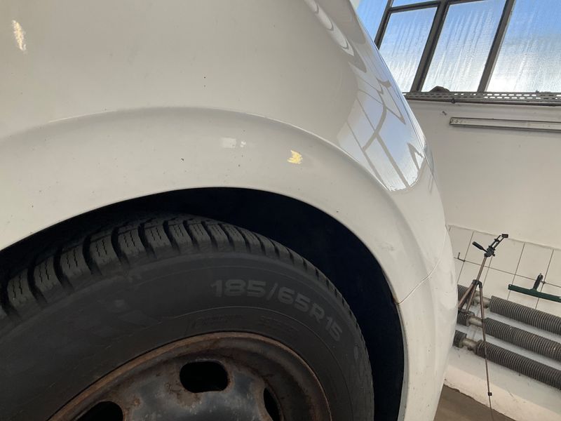 Peugeot 208 1.6 HDi Style 2015 – снимка 22