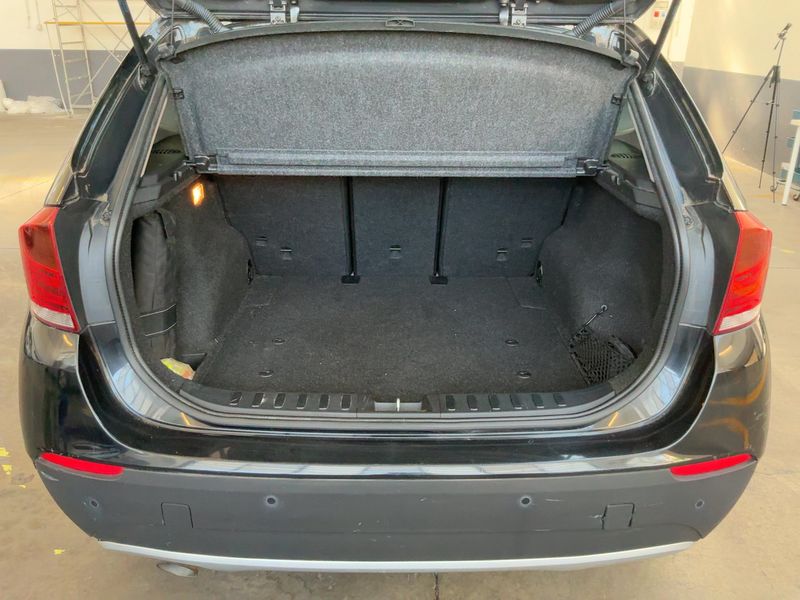 BMW X1 xDrive 18d 2012 – снимка 15