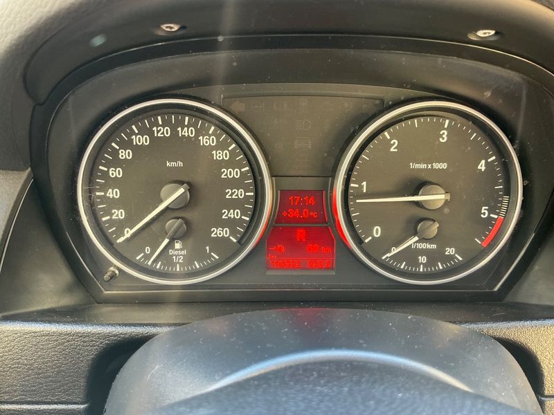 BMW X1 xDrive 18d 2012 – снимка 18