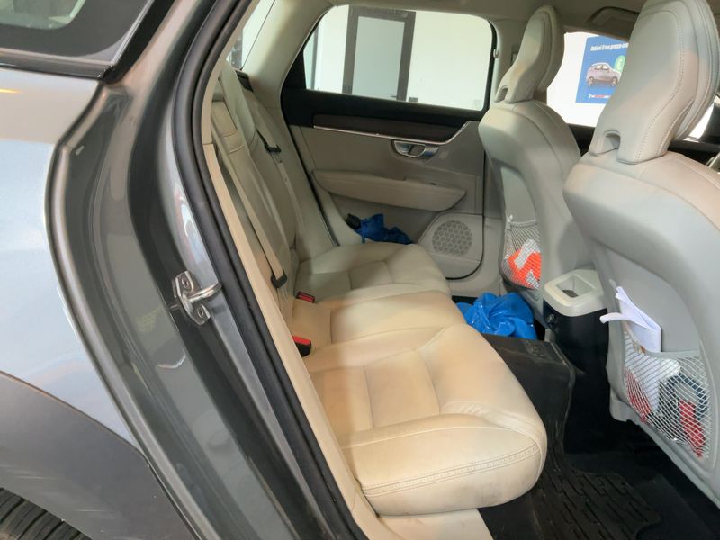 Volvo V90 Cross Country 2.0 T5 Business Plus AWD 2019 – снимка 19