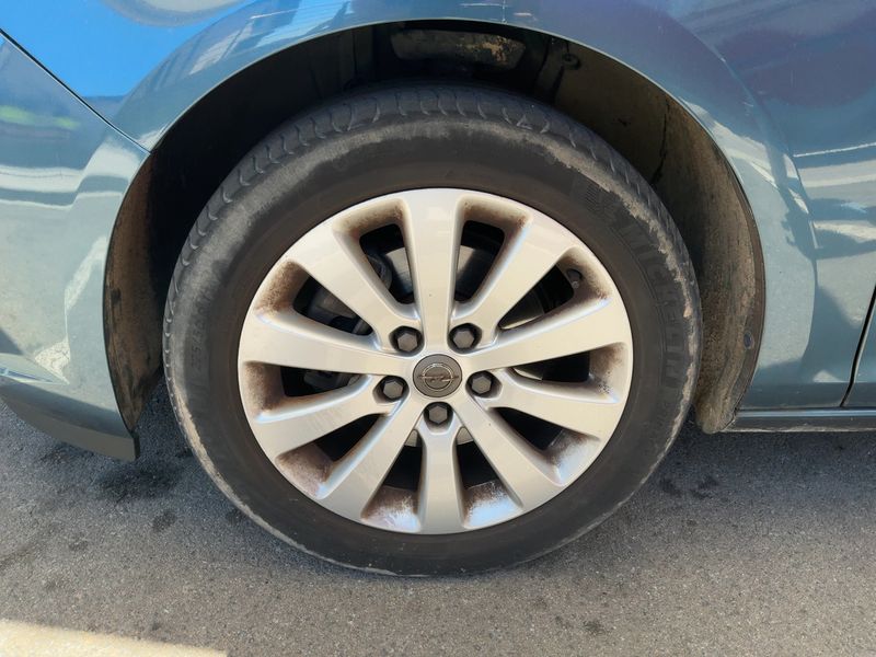 Opel Astra 1.7 CDTI Excellence 2013 – снимка 17
