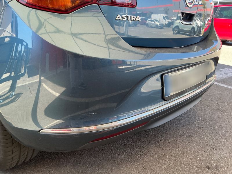 Opel Astra 1.7 CDTI Excellence 2013 – снимка 25