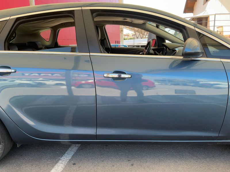 Opel Astra 1.7 CDTI Excellence 2013 – снимка 7