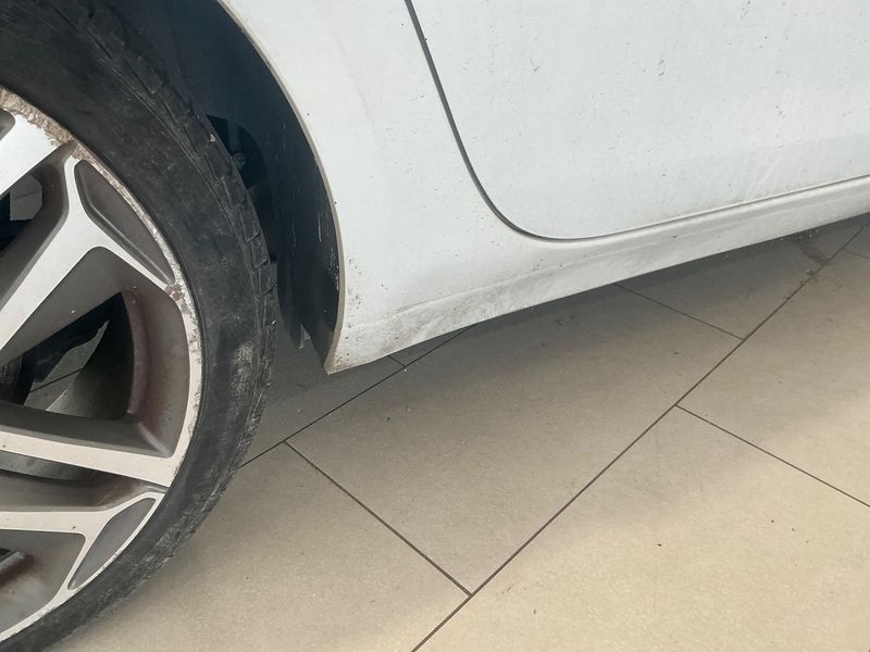 Peugeot 308 2.0 Blue-HDi Allure 2015 – снимка 21