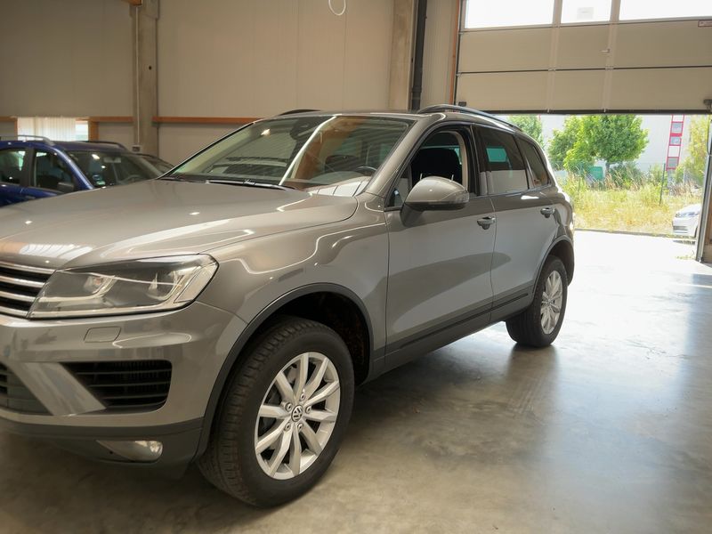 Volkswagen Touareg 3.0 V6 TDI Terrain Tech BlueMotion Tech 2015 – снимка 2