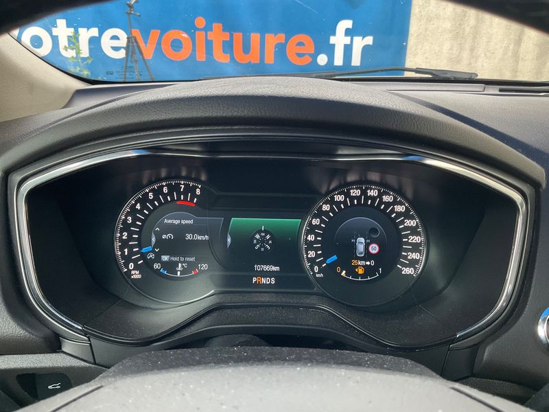 Ford Mondeo 2.0 EcoBoost Titanium 2015 – снимка 18