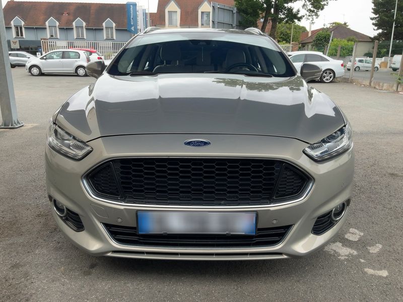 Ford Mondeo 2.0 EcoBoost Titanium 2015 – снимка 14
