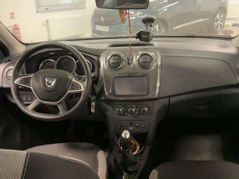 Dacia Sandero 0.9 TCe Stepway 2017 – снимка 17