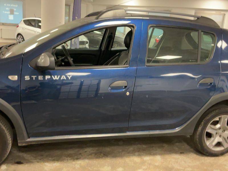 Dacia Sandero 0.9 TCe Stepway 2017 – снимка 4