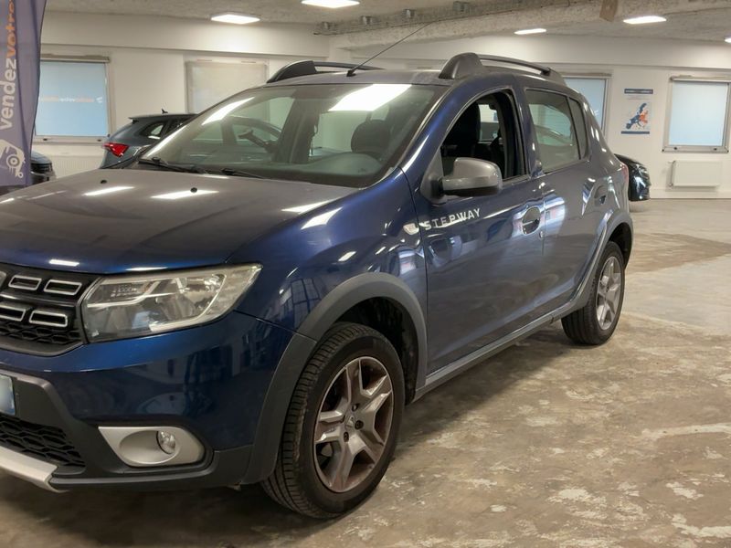 Dacia Sandero 0.9 TCe Stepway 2017 – снимка 2