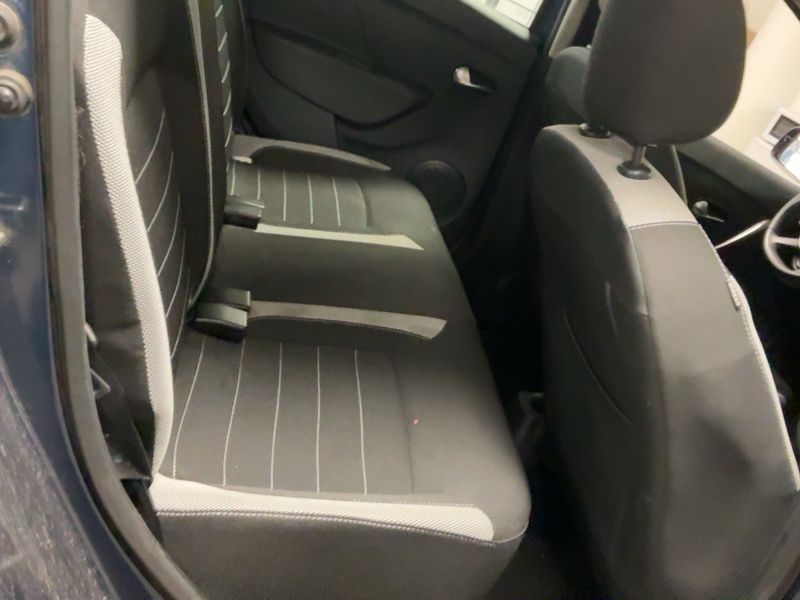 Dacia Sandero 0.9 TCe Stepway 2017 – снимка 19