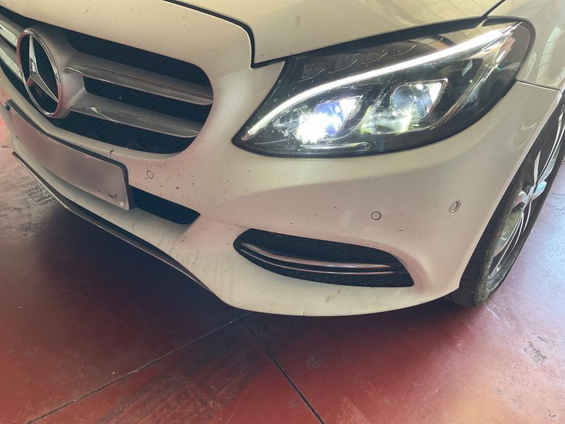 Mercedes-Benz C-Klasse C 220 d BlueTEC Avantgarde 2014 – снимка 27