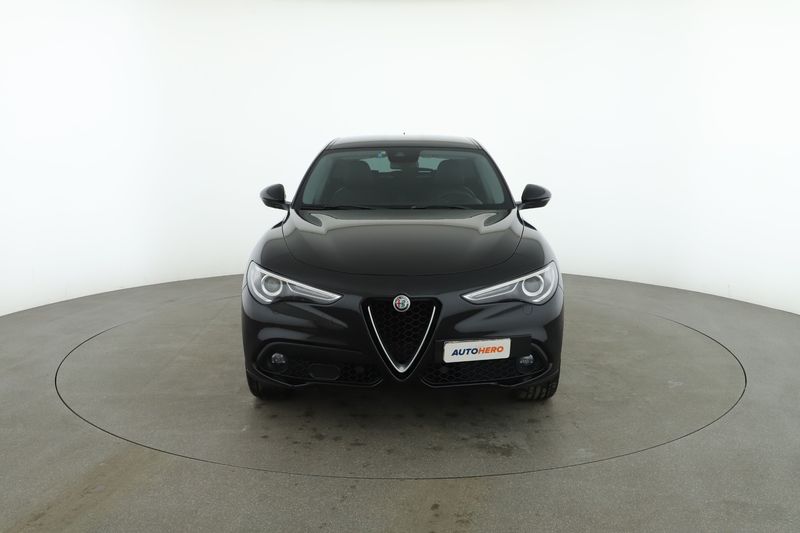 Alfa Romeo Stelvio 2.2 JTDM Super Q4 2018 – снимка 14