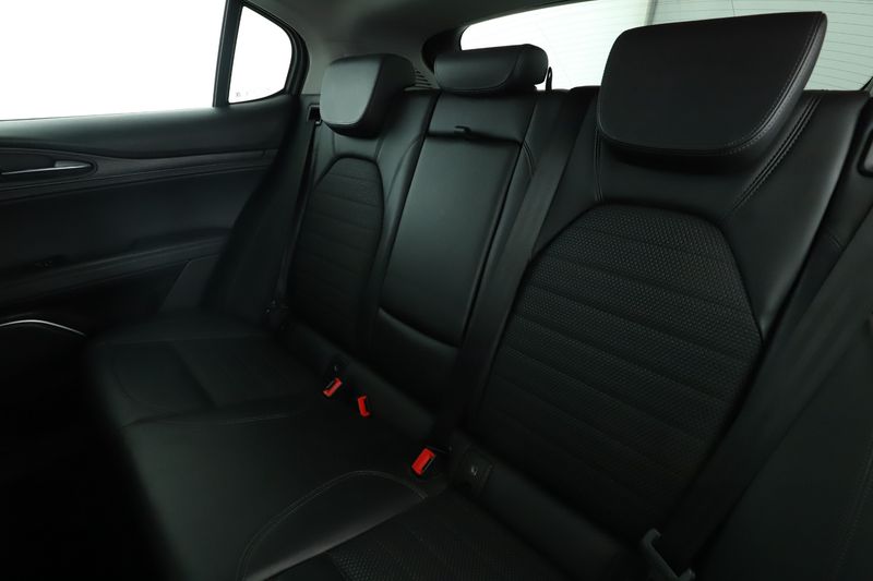 Alfa Romeo Stelvio 2.2 JTDM Super Q4 2018 – снимка 19