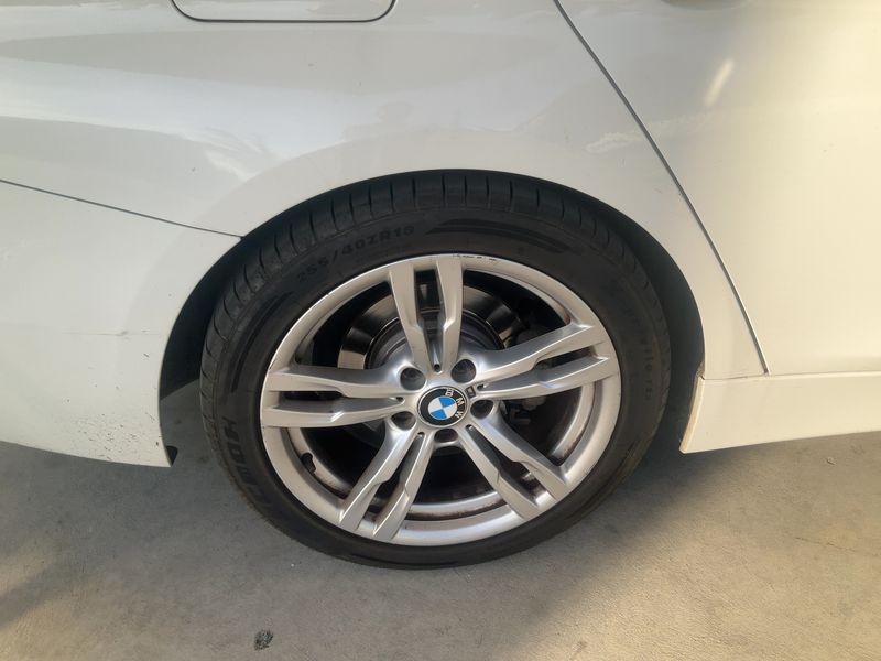 BMW 3er 318d 2014 – снимка 19