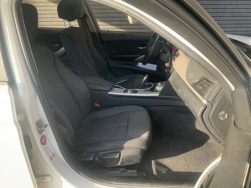 BMW 3er 318d 2014 – снимка 11
