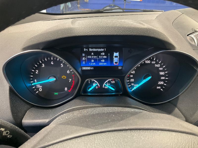 Ford Kuga 1.5 EcoBoost Cool&Connect 2018 – снимка 18