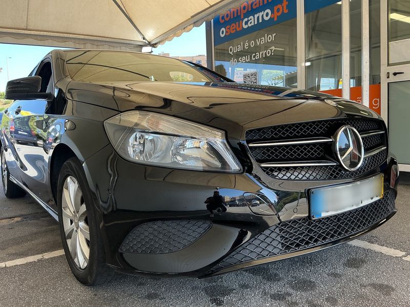 Mercedes-Benz A-Klasse A 180 CDI BlueEfficiency Style 2014 – снимка 12