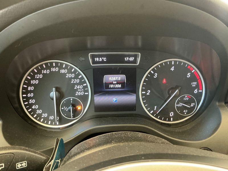 Mercedes-Benz A-Klasse A 180 CDI BlueEfficiency Style 2014 – снимка 18