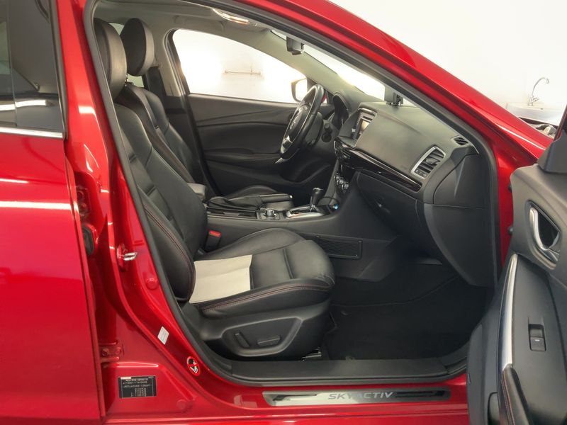Mazda 6 2.2 Turbodiesel Sports-Line 2013 – снимка 17