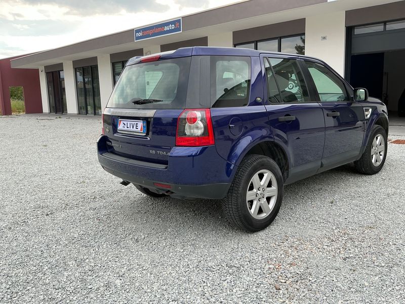 Land Rover Freelander 2.2 Td4 SE 2010 – снимка 2