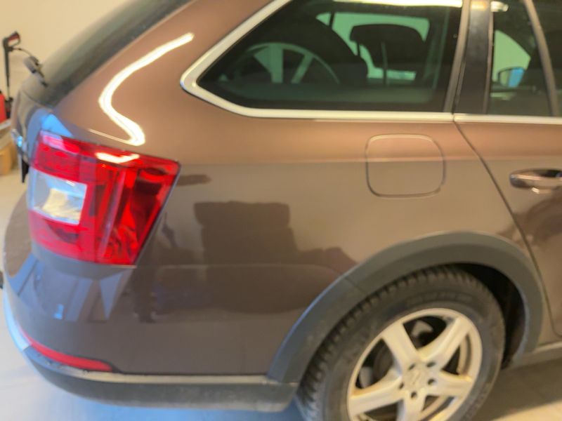 Skoda Octavia 2.0 TDI Scout 4x4 2016 – снимка 8