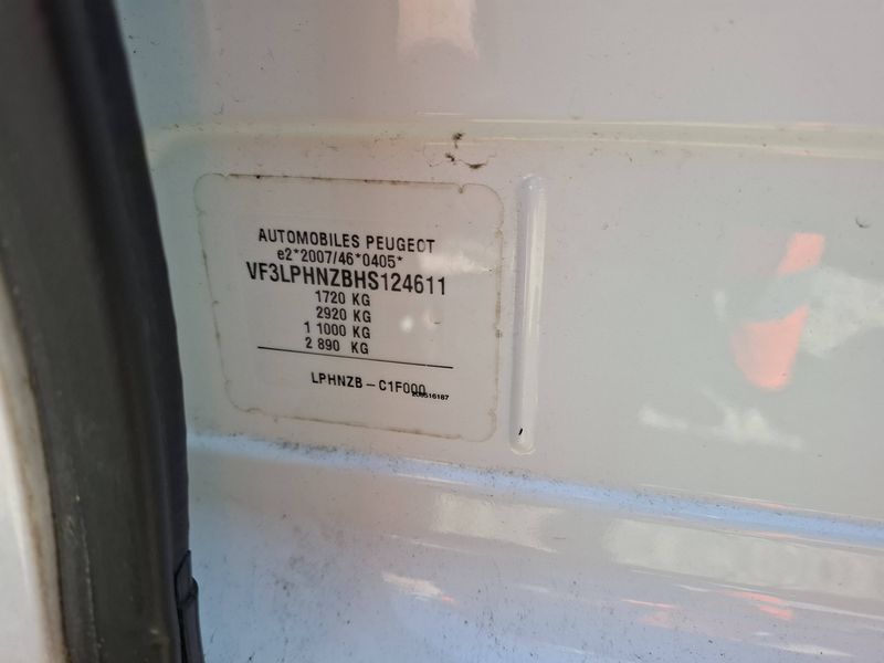 Peugeot 308 1.2 e-THP Style 2017 – снимка 16