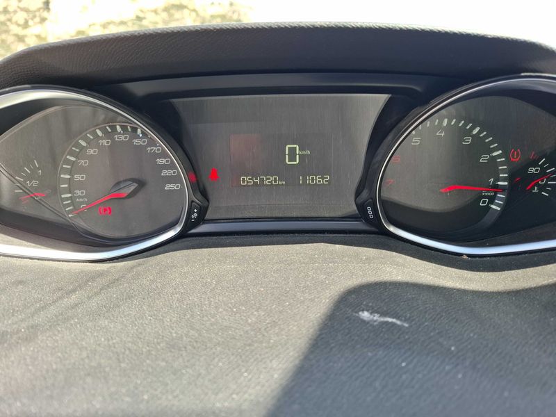 Peugeot 308 1.2 e-THP Style 2017 – снимка 12
