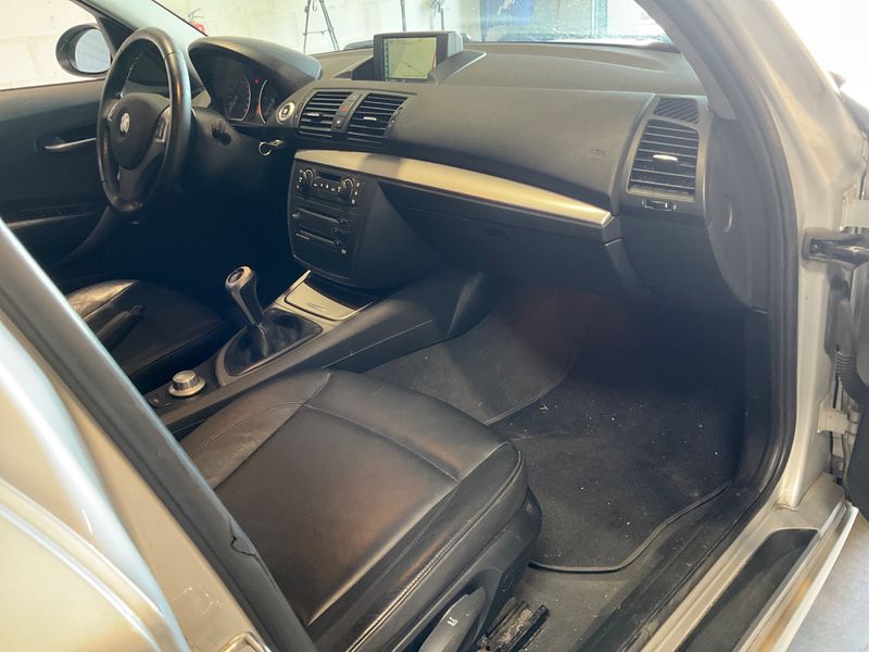 BMW 1er 120d 2007 – снимка 3