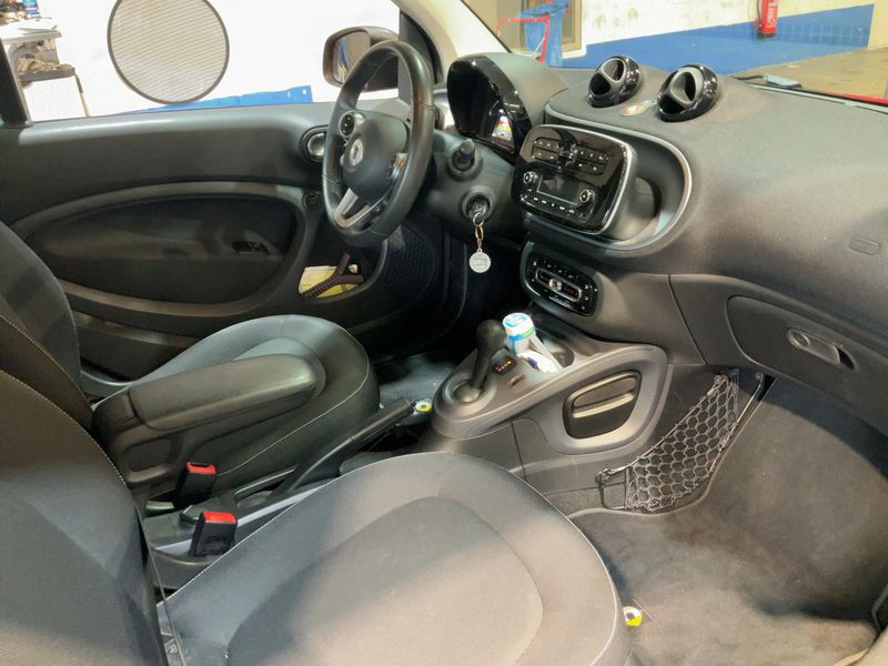 Smart fortwo 0.9 Turbo Basis passion 2018 – снимка 16