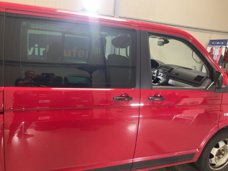 Volkswagen T5 Multivan 2.0 TDI Edition 25 4Motion 2013 – снимка 10
