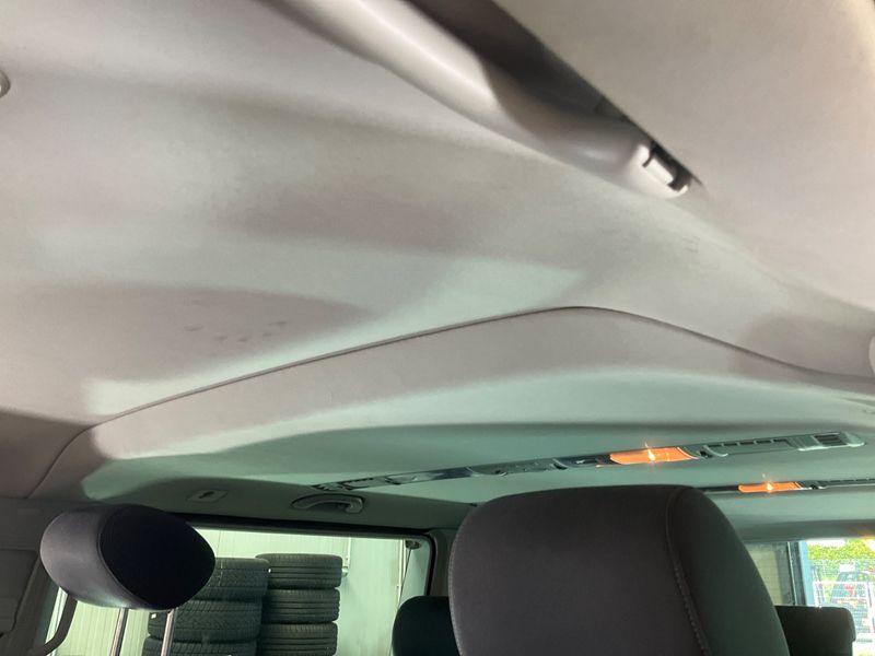 Volkswagen T5 Multivan 2.0 TDI Edition 25 4Motion 2013 – снимка 32