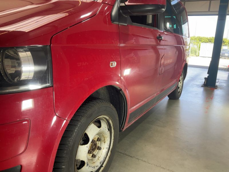 Volkswagen T5 Multivan 2.0 TDI Edition 25 4Motion 2013 – снимка 2