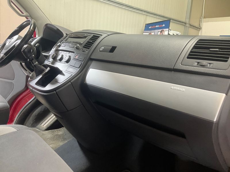 Volkswagen T5 Multivan 2.0 TDI Edition 25 4Motion 2013 – снимка 28