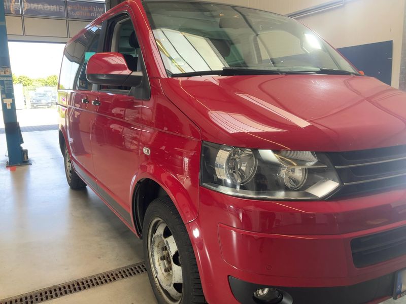 Volkswagen T5 Multivan 2.0 TDI Edition 25 4Motion 2013 – снимка 12