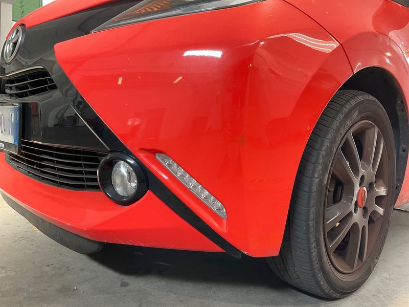 Toyota Aygo 1.0 X-Cite 2014 – снимка 24