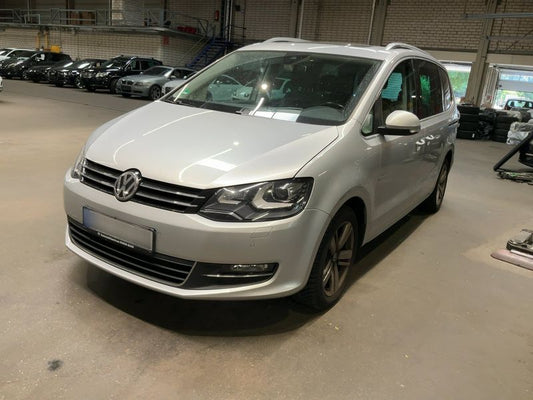 Volkswagen Sharan 2.0 TDI Highline BlueMotion Tech 2015 – снимка 1