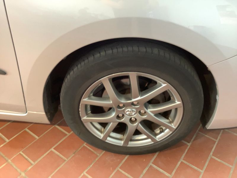 Toyota Verso 1.6 D-4D Executive 2014 – снимка 11