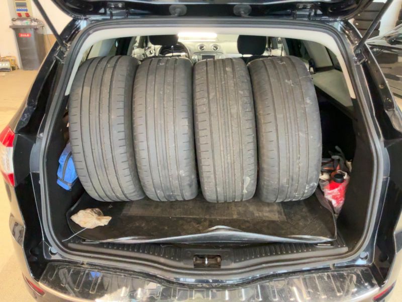 Ford Mondeo 2.2 TDCi Titanium 2011 – снимка 16