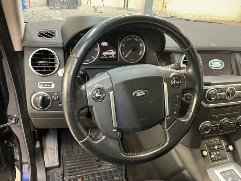 Land Rover Discovery 4 3.0 TD V6 TDV6 S 2015 – снимка 41