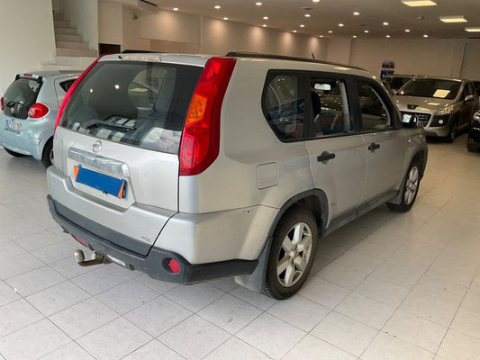 Nissan X-Trail 2.0 dCi SE 4x4 2009 – снимка 2