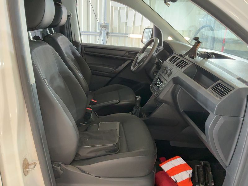 Volkswagen Caddy 2.0 TDI Kasten BlueMotion Tech 2019 – снимка 17