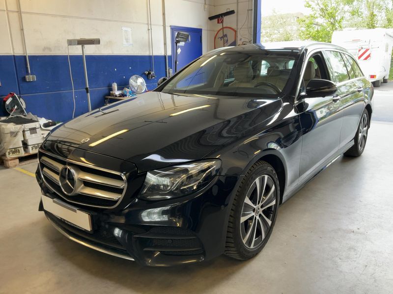 Mercedes-Benz E-Klasse E 350 d T AMG Line 2019 – снимка 1