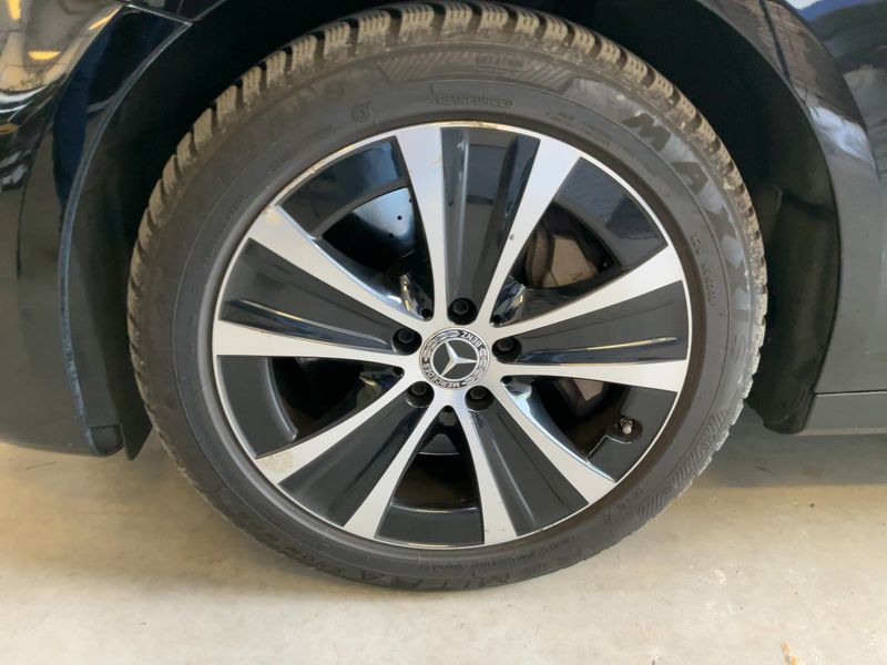 Mercedes-Benz E-Klasse E 350 d T AMG Line 2019 – снимка 3