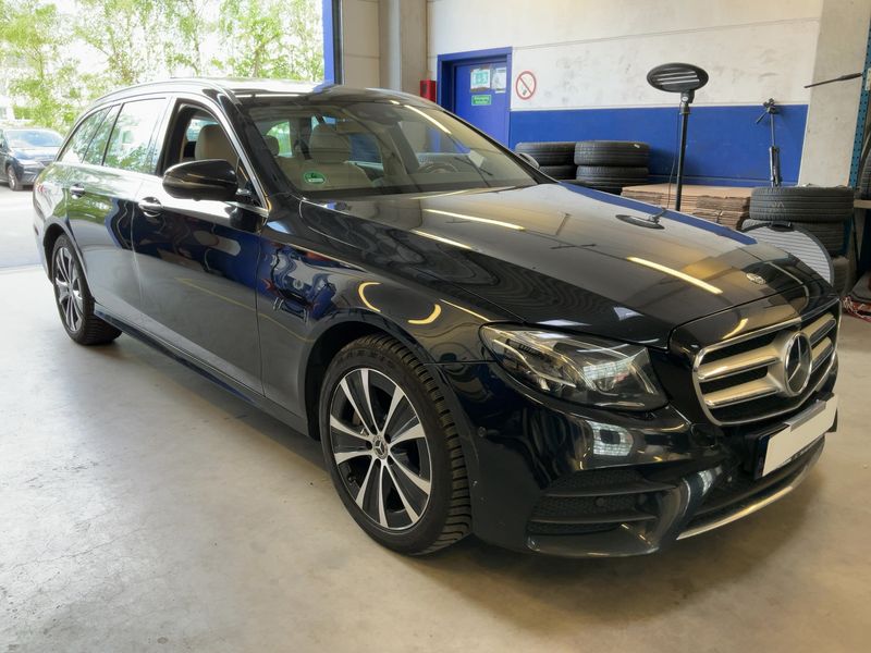 Mercedes-Benz E-Klasse E 350 d T AMG Line 2019 – снимка 12